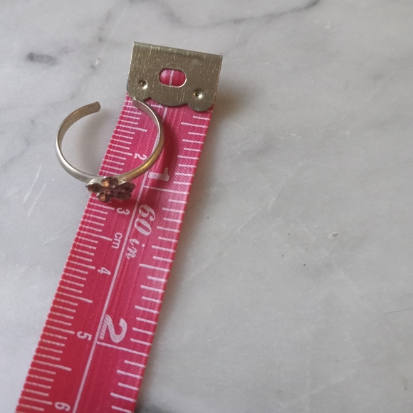 Adjustable pink purple flower ring - Picture 2 of 3